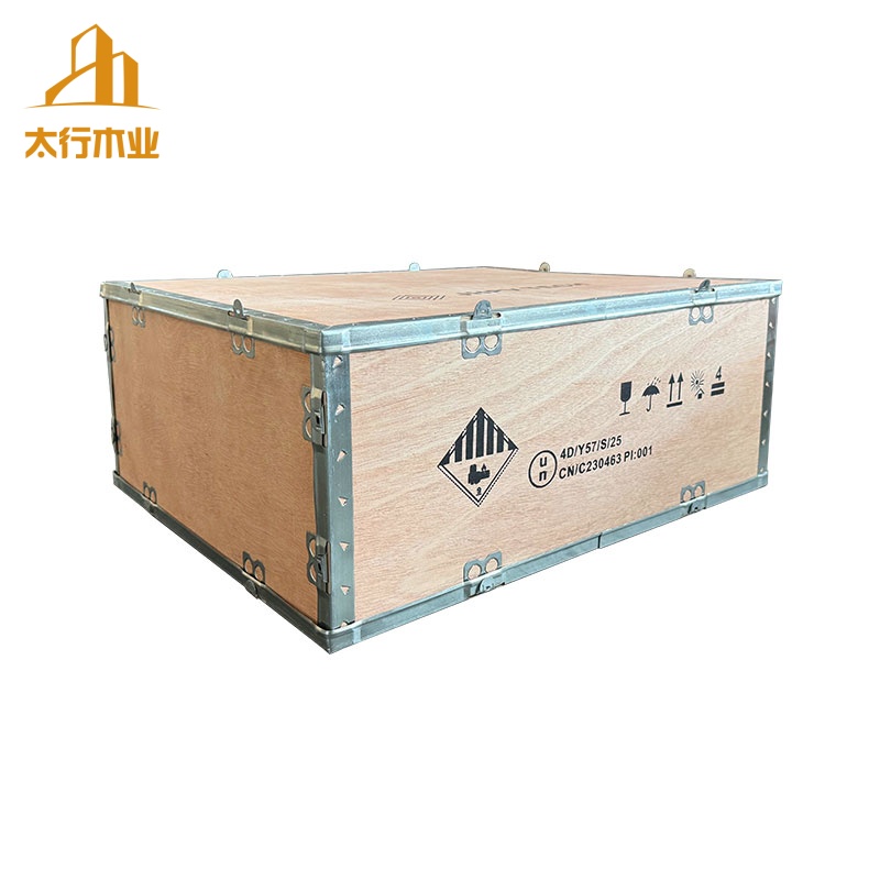 出口危包木箱